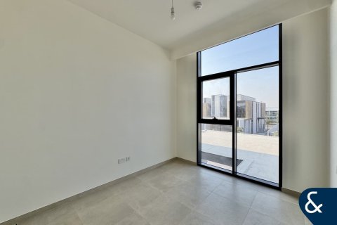 Снять в аренду виллу в Мудоне, Дубай: 3 спальни, 206м², № 79051 - фото 14