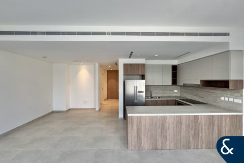 Снять в аренду виллу в Мудоне, Дубай: 3 спальни, 206м², № 79051 - фото 4