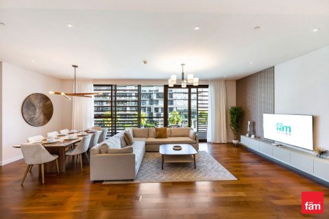Квартира в City Walk, Дубай, 3 спальни, 233.6м², № 115334