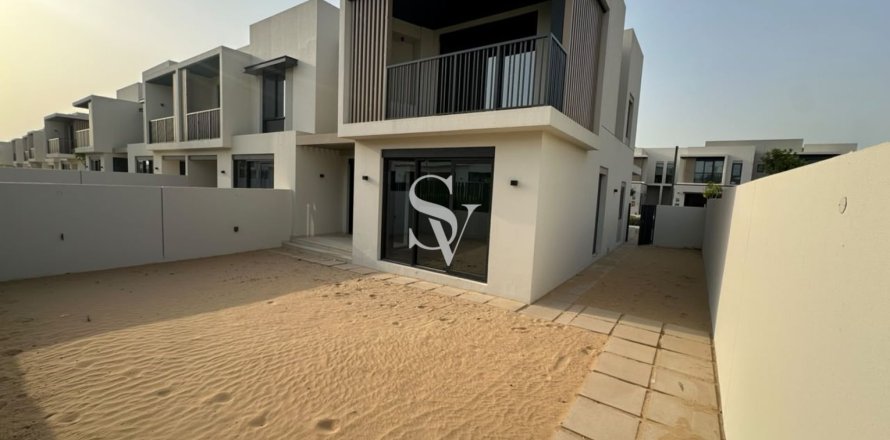 Maison de ville à Jebel Ali, Dubai, 4 chambres, 340 m², № 118585