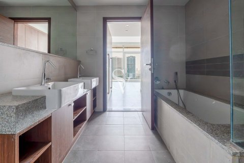 Appartement à Bur Dubai, Dubai, 1 chambre, 92 m², № 118588 - photo 5