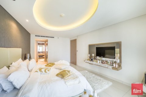 Hotel Apartment in Business Bay, Dubai 1 bedroom, 98 sq.m. № 69396 - photo 12