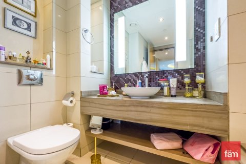 Hotel Apartment in Business Bay, Dubai 1 bedroom, 98 sq.m. № 69396 - photo 9