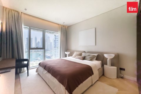 Купить квартиру в Dubai Harbour, Дубай: 2 спальни, 122.4м², № 69421 - фото 12