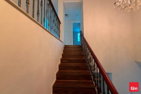 Villa in Dubai Sports City, Dubai 640.4 sq.m. № 113599 - photo 6
