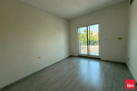 Villa in Dubai Sports City, Dubai 640.4 sq.m. № 113599 - photo 8