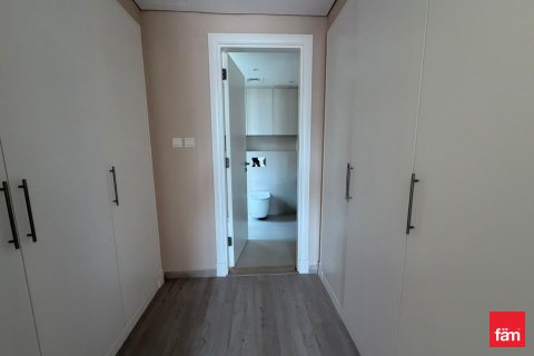 Villa in Dubai Sports City, Dubai 640.4 sq.m. № 113599 - photo 9
