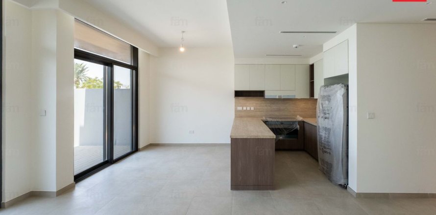 Villa à Dubai, 4 chambres, 262.9 m², № 113596