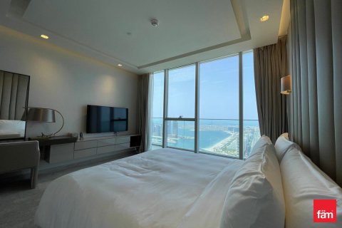 Apartment in Dubai Media City, Dubai 4 bedrooms, 447.1 sq.m. № 49544 - photo 28