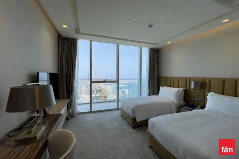 Apartment in Dubai Media City, Dubai 4 bedrooms, 447.1 sq.m. № 49544 - photo 19