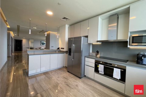 Apartment in Dubai Media City, Dubai 4 bedrooms, 447.1 sq.m. № 49544 - photo 6