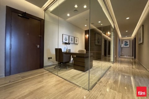Apartment in Dubai Media City, Dubai 4 bedrooms, 447.1 sq.m. № 49544 - photo 10
