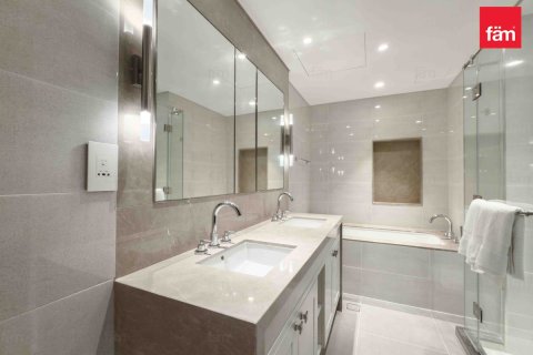 Appartement à Downtown Dubai (Downtown Burj Dubai), Dubai, 3 chambres, 190.2 m², № 49535 - photo 2