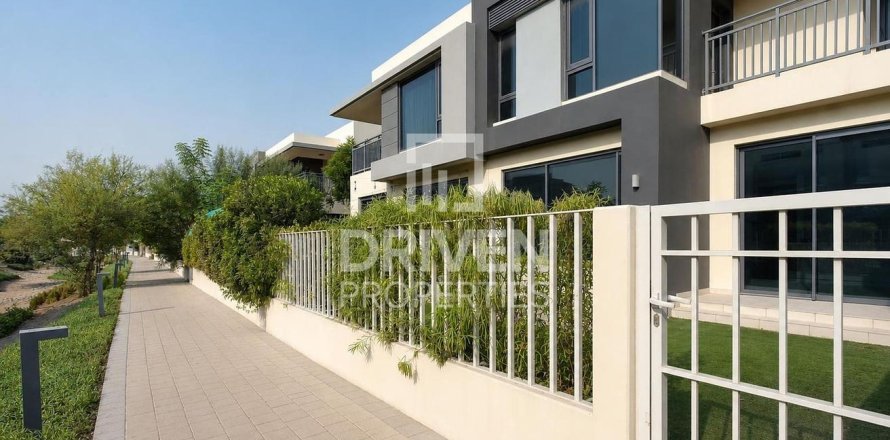 Townhouse in Maple at Dubai Hills Estate, Dubai Hills Estate, Dubai 4 bedrooms, 201.32 sq.m. № 128809