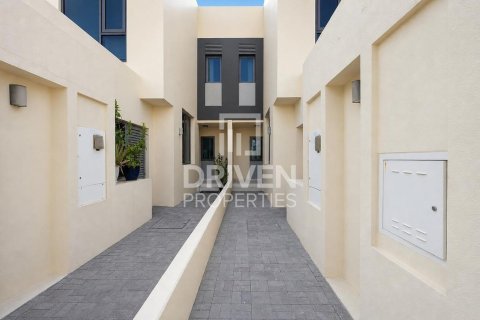Townhouse in Maple at Dubai Hills Estate, Dubai Hills Estate, Dubai 4 bedrooms, 201.32 sq.m. № 128809 - photo 25