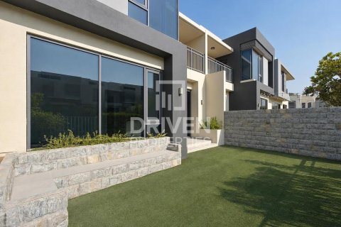 Townhouse in Maple at Dubai Hills Estate, Dubai Hills Estate, Dubai 4 bedrooms, 201.32 sq.m. № 128809 - photo 9