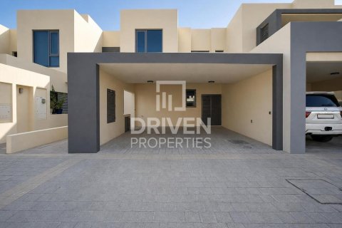 Townhouse in Maple at Dubai Hills Estate, Dubai Hills Estate, Dubai 4 bedrooms, 201.32 sq.m. № 128809 - photo 21