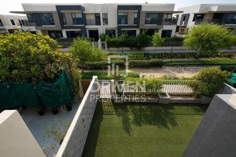 Townhouse in Maple at Dubai Hills Estate, Dubai Hills Estate, Dubai 4 bedrooms, 201.32 sq.m. № 128809 - photo 8