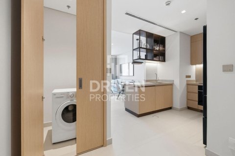 Apartment in Vida Residences Dubai Mall, Downtown Dubai (Downtown Burj Dubai), Dubai 2 bedrooms, 111.2 sq.m. № 128807 - photo 18