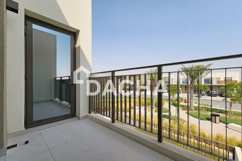 Villa in EMAAR South, Dubai South (Dubai World Central), Dubai 3 bedrooms, 181 sq.m. № 105786 - photo 9