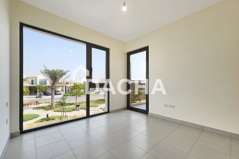 Villa in EMAAR South, Dubai South (Dubai World Central), Dubai 3 bedrooms, 181 sq.m. № 105786 - photo 11