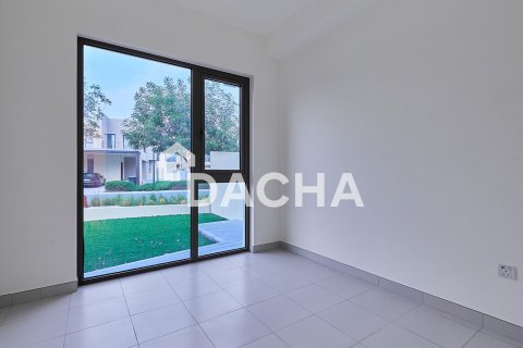 Villa in EMAAR South, Dubai South (Dubai World Central), Dubai 4 bedrooms, 237 sq.m. № 105789 - photo 8