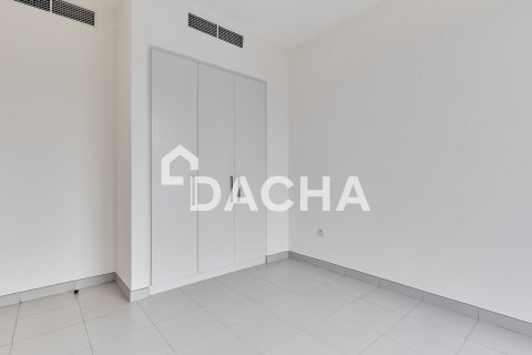 Villa in EMAAR South, Dubai South (Dubai World Central), Dubai 4 bedrooms, 237 sq.m. № 105789 - photo 20