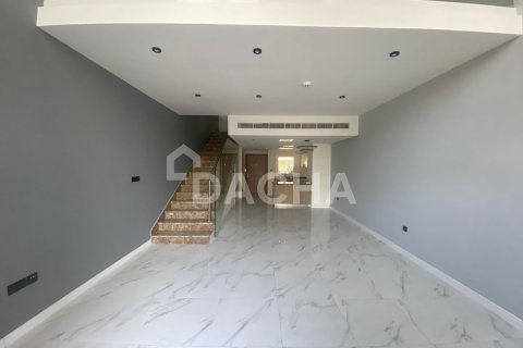 Townhouse in Dubai Land, Dubai 2 bedrooms, 124 sq.m. № 105785 - photo 24