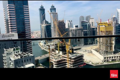Apartamento en Business Bay, Dubai, 1 dormitorio, 75.5 m², № 92021 - foto 10