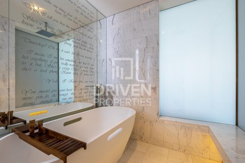 Apartment in DAMAC Towers by Paramount, Business Bay, Dubai studio, 45 sq.m. № 19324 - photo 12