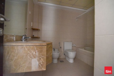 Apartment in Dubai 2 bedrooms, 136.4 sq.m. № 40565 - photo 15