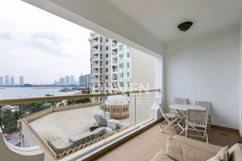 Apartamento en Shoreline Apartments, Palm Jumeirah, Dubai, 1 dormitorio, 106 m², № 19568 - foto 4