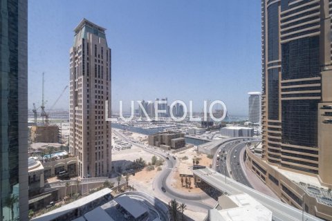 Apartment in Dubai Marina, Dubai 1 bedroom, 77 sq.m. № 46120 - photo 17