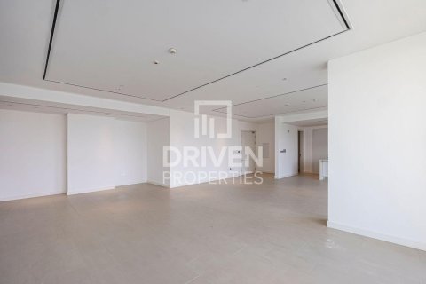 Apartment in Seventh Heaven, Al Barari, Dubai 2 bedrooms, 244.06 sq.m. № 129745 - photo 10