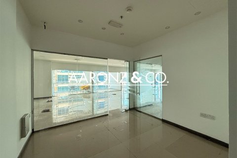 Снять в аренду офис в Бизнес-Бэе, Дубай: 312м², № 93017 - фото 6