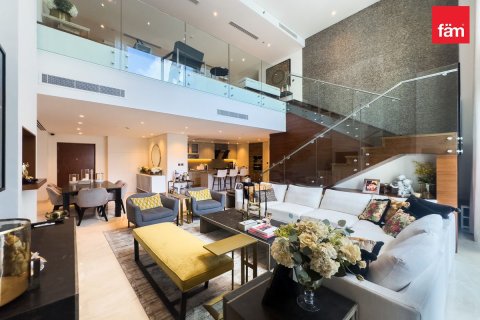 Apartment in Dubai Marina, Dubai 4 bedrooms, 307.3 sq.m. № 118731 - photo 7