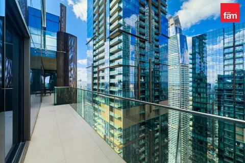 Apartment in Dubai Marina, Dubai 4 bedrooms, 307.3 sq.m. № 118731 - photo 25