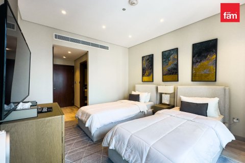 Apartment in Dubai Marina, Dubai 4 bedrooms, 307.3 sq.m. № 118731 - photo 16