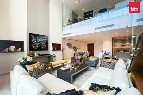 Apartment in Dubai Marina, Dubai 4 bedrooms, 307.3 sq.m. № 118731 - photo 8