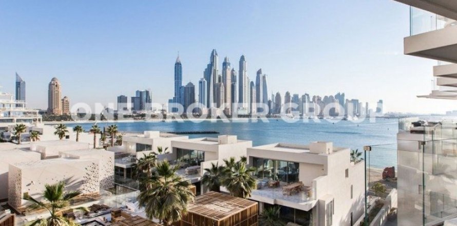 Hotel Apartment in FIVE Palm Jumeirah, Palm Jumeirah, Dubai 1 bedroom, 59.2 sq.m. № 236