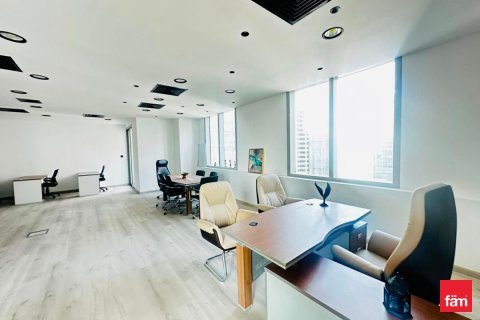 Bureau à Business Bay, Dubai, 107.6 m², № 112938 - photo 6