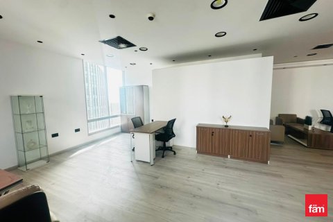 Bureau à Business Bay, Dubai, 107.6 m², № 112938 - photo 11