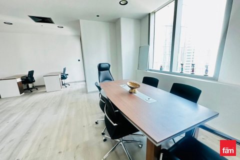Bureau à Business Bay, Dubai, 107.6 m², № 112938 - photo 12