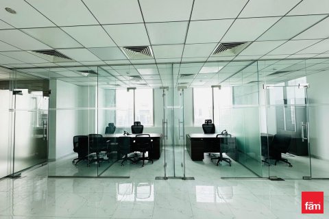 Bureau à Business Bay, Dubai, 107.6 m², № 112940 - photo 3