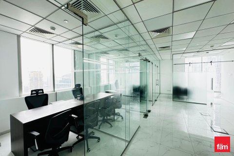 Bureau à Business Bay, Dubai, 107.6 m², № 112940 - photo 2