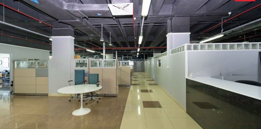 Magasin à Al Furjan, Dubai, 197.3 m², № 124206