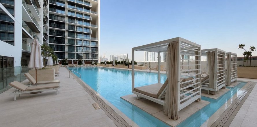 Apartment in Dubai 2 bedrooms, 108 sq.m. № 124210