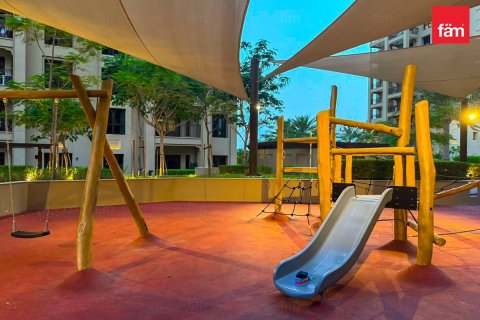Apartment in Umm Suqeim, Dubai 1 bedroom, 79.7 sq.m. № 109214 - photo 9