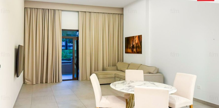 Apartment in Umm Suqeim, Dubai 1 bedroom, 79.7 sq.m. № 109214
