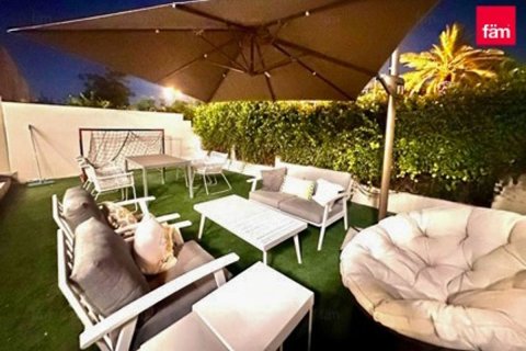 Villa en Al Furjan, Dubai, 3 dormitorios, 224 m², № 109212 - foto 15